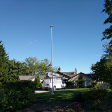 Load image into Gallery viewer, Powerful Solar Powered Flagpole LED Light