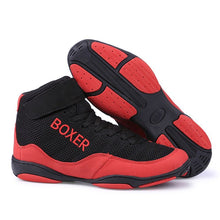 Load image into Gallery viewer, Premium Lightweight Mens Boxing / Wrestling Shoes