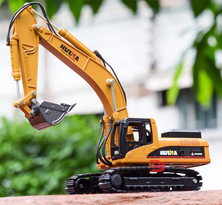 Kids RC Excavator Bulldozer Toy | Zincera