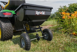Large Pull Behind Manure Compost Fertilizer Spreader 85 lbs